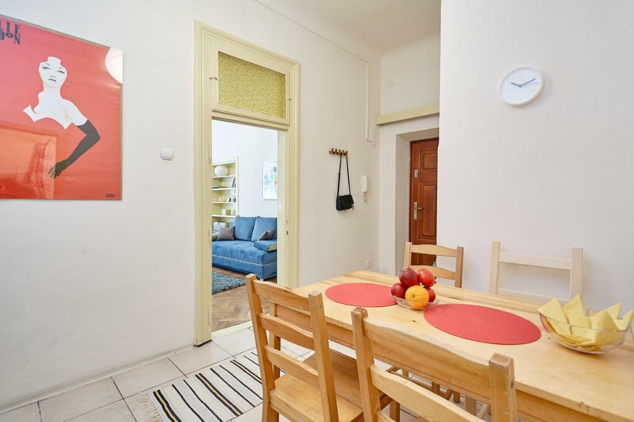 Plac Mariacki 8 Apartment คราคูฟ ภายนอก รูปภาพ