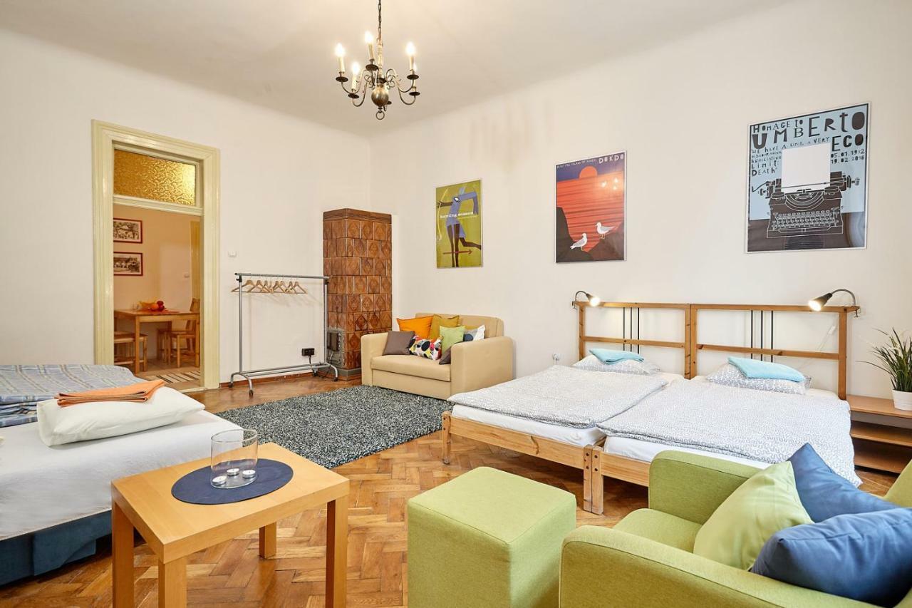 Plac Mariacki 8 Apartment คราคูฟ ภายนอก รูปภาพ